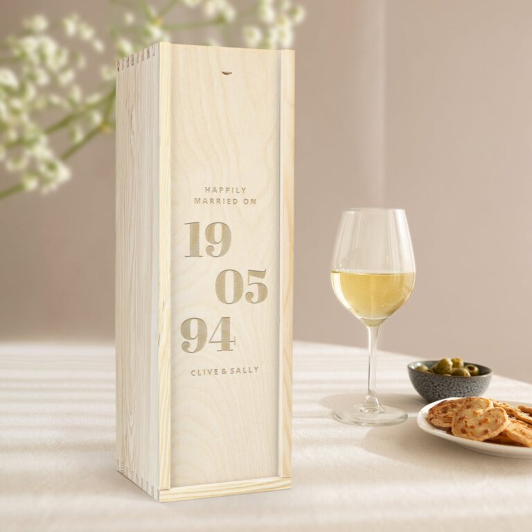 Personalised wooden case - Engraved - Magnum personalised wooden case – engraved – magnum
