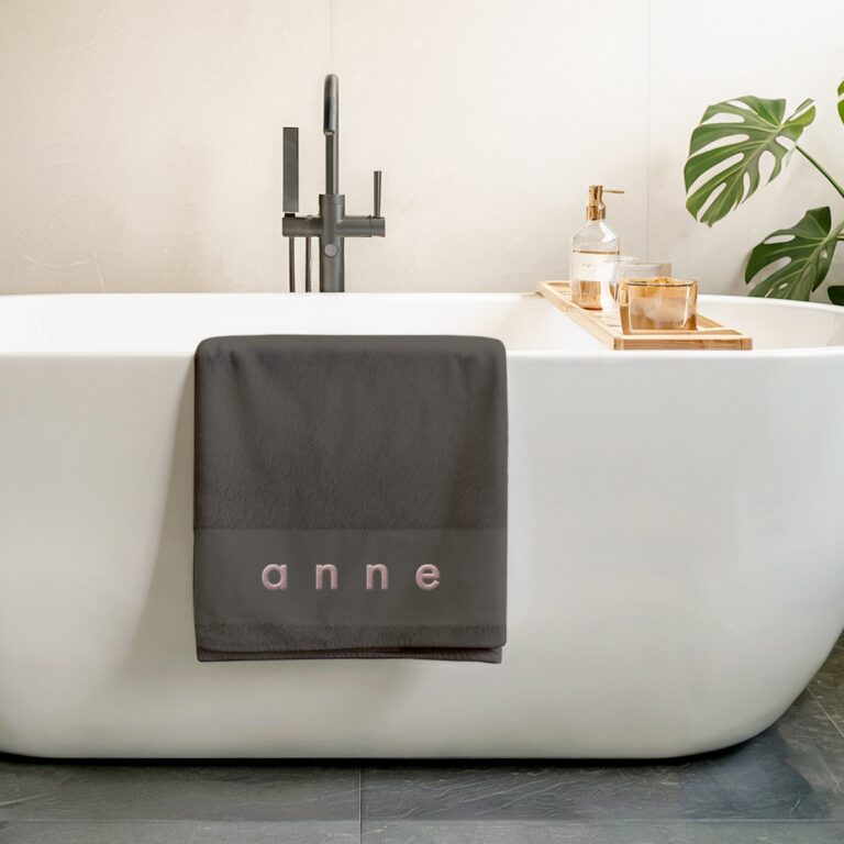 embroidered bath towel – anthracite