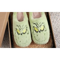 slip on grinch inspired slippers: uk 3 – 4